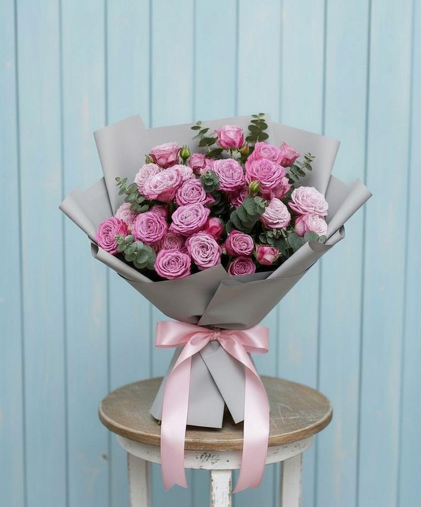 Букет цветов из: Розы в Кизляре Республики Дагестан