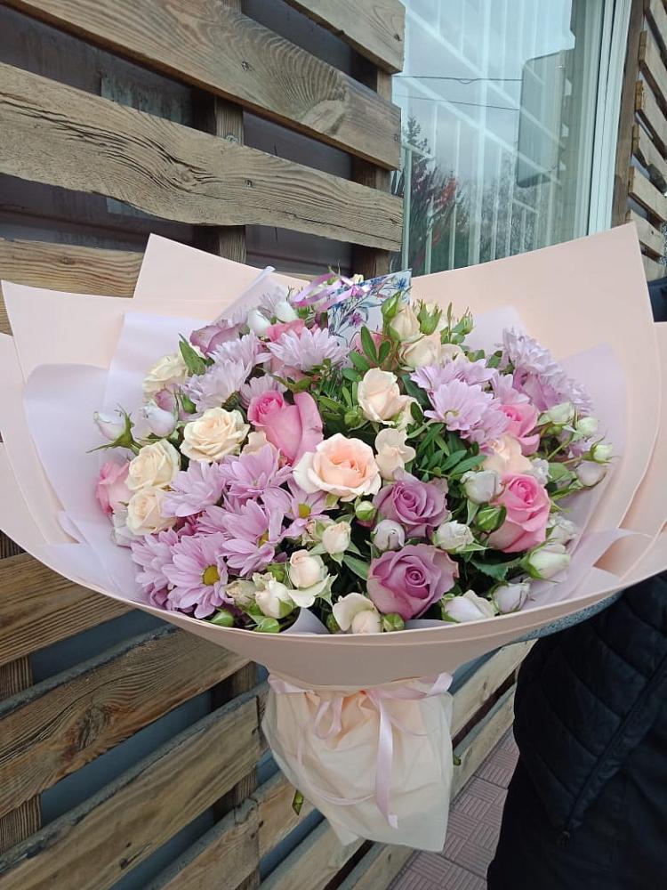 Букет цветов из: Розы и Хризантемы в Кизляре Республики Дагестан