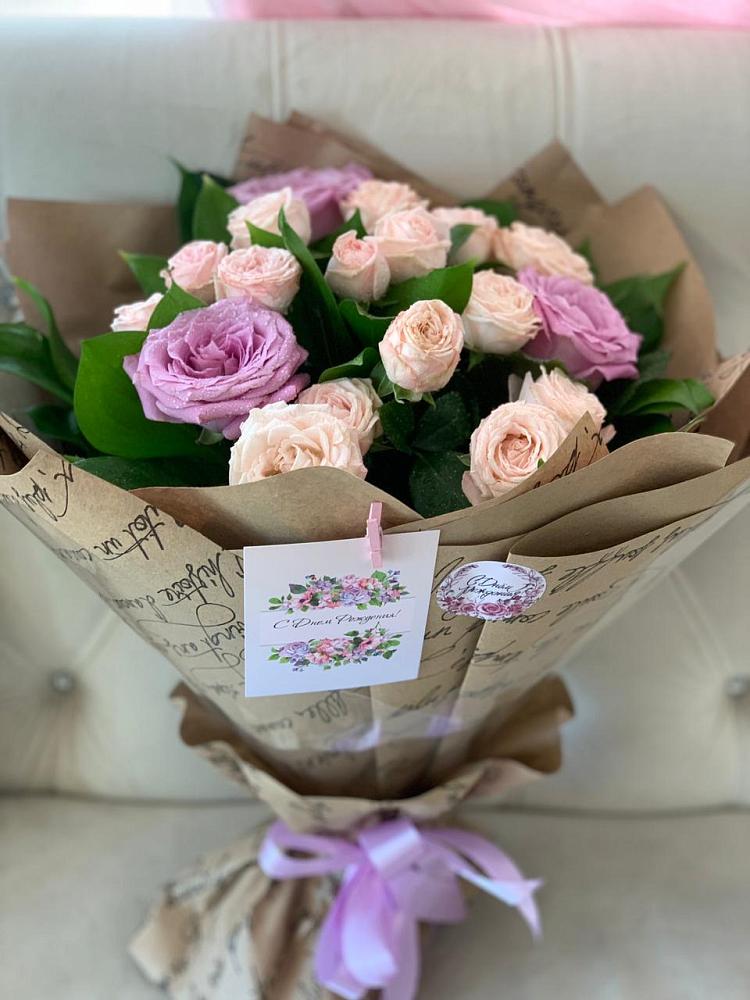 Букет цветов из: Розы в Кизляре Республики Дагестан