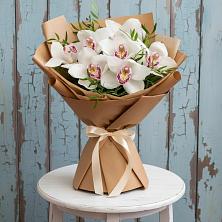 Букет цветов из:  Орхидеи и Розы в Кизляре Республики Дагестан