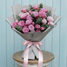 Букет цветов из:  Розы в Кизляре Республики Дагестан